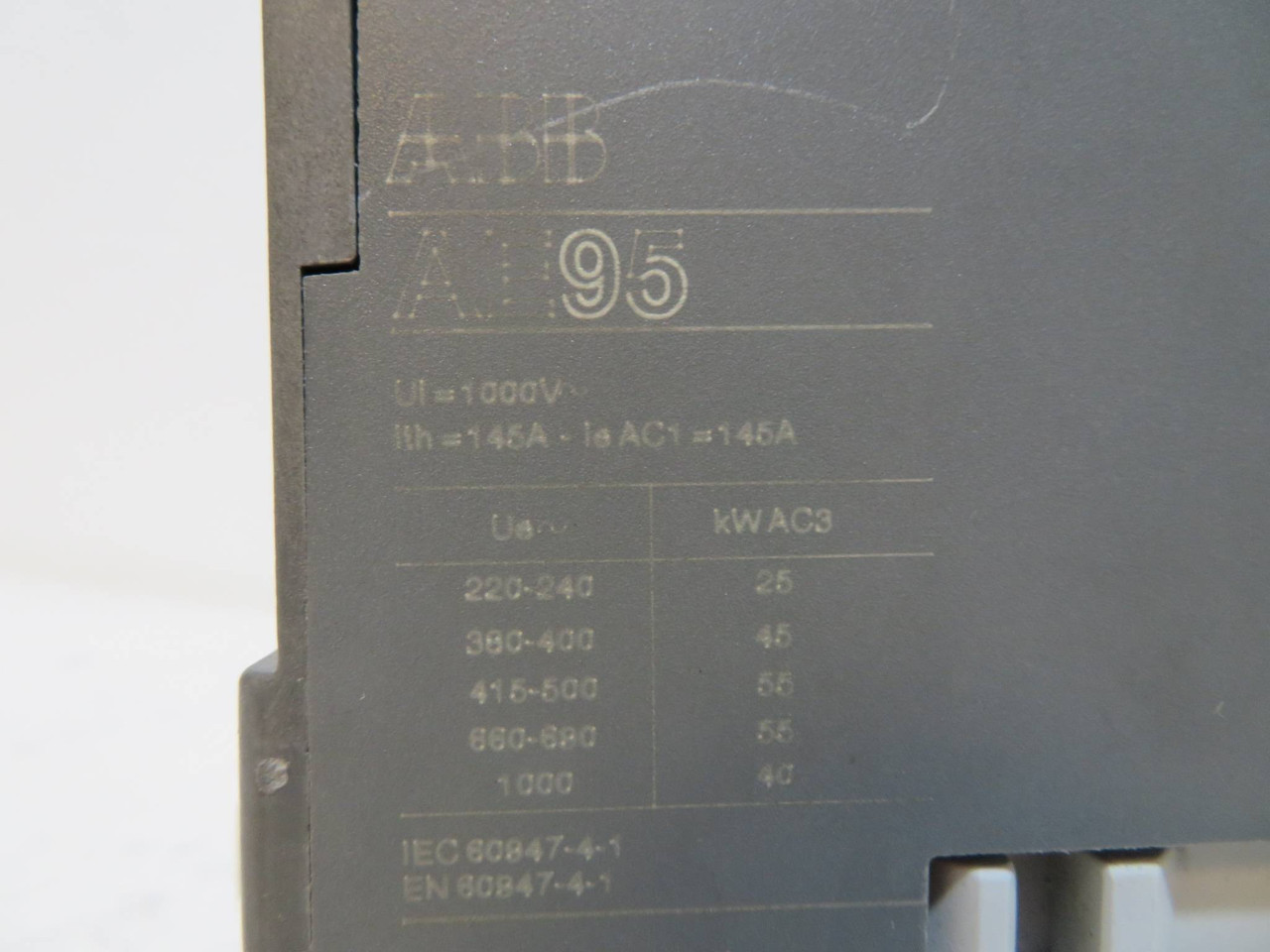 ABB AE95-30 Contactor 600V 145 Amp 75 HP 48VDC Coil AE19530 160A 24 V 30 HP (NP2222-13)