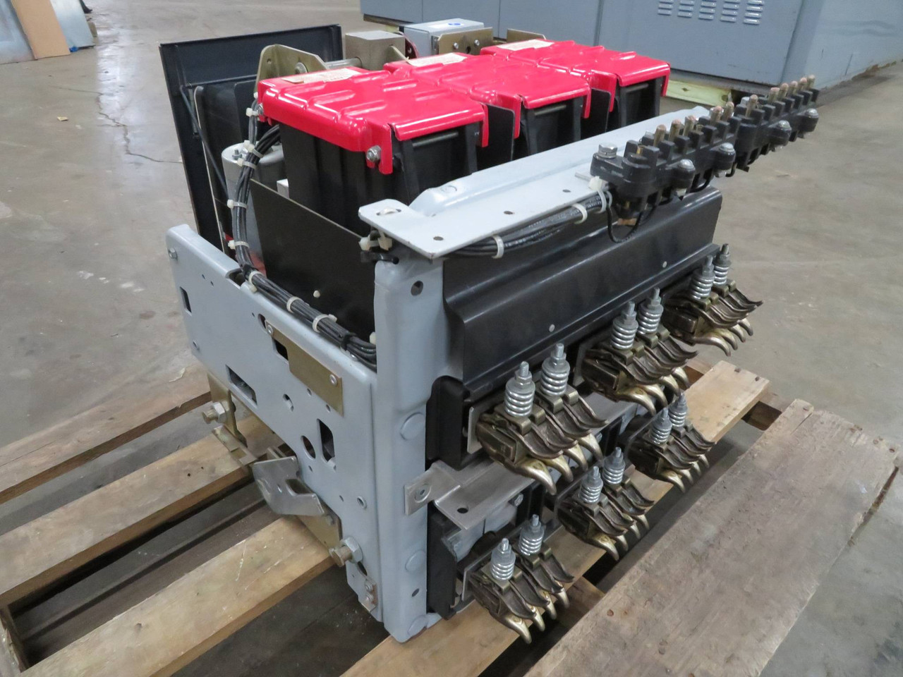 GE AKRT-7D-50H 2000A Breaker LI RMS-9 TS20LI EO DO 2000 Amp AKRT7D50H RMS9 Trip (NP2233-4)