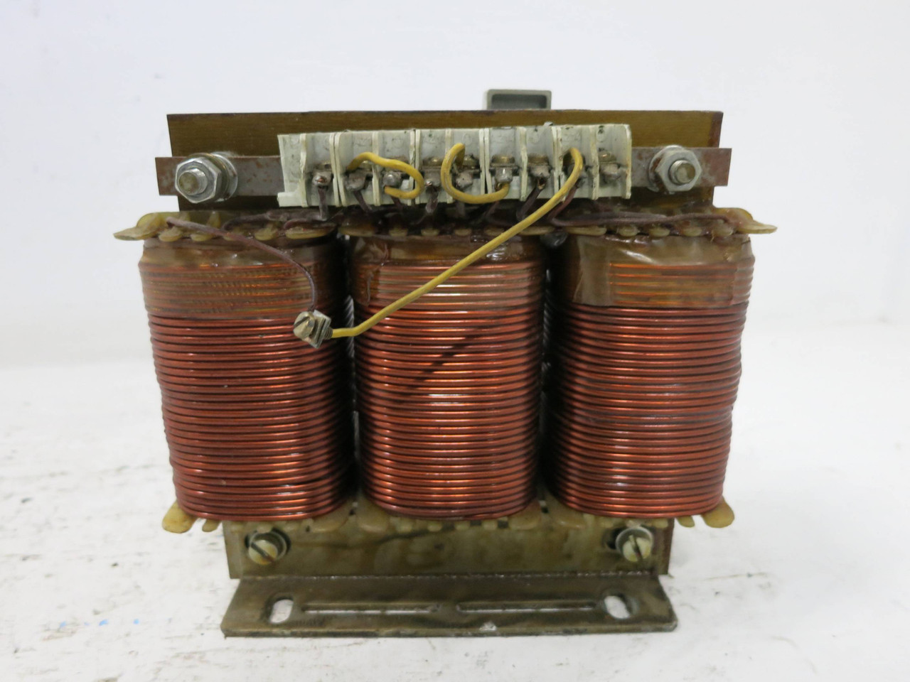 Hans von Mangoldt E58879 350VA 3PH Line Reactor Dy5 380/460V - 3x 10.5V 11.2A (DW1366-1)