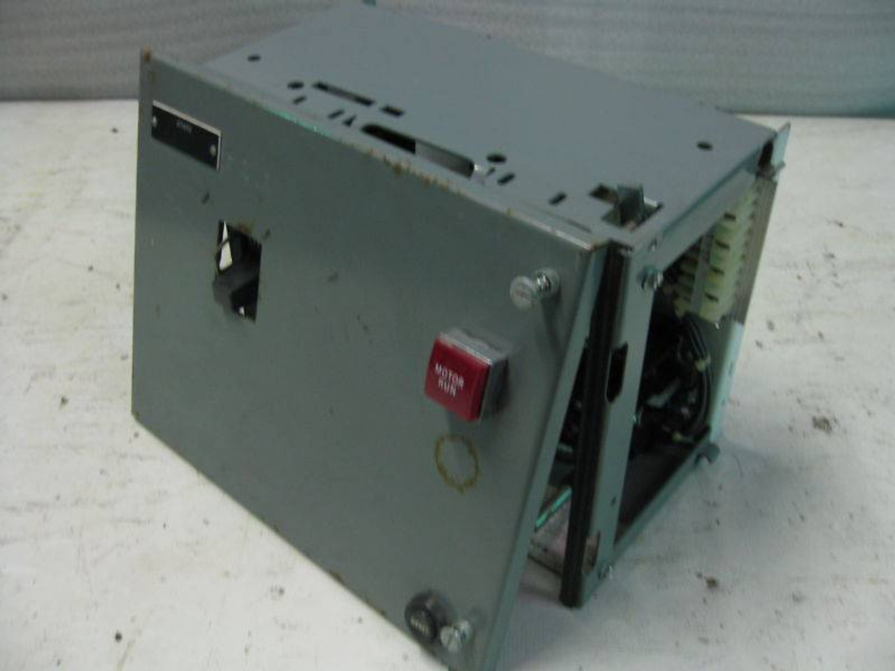 Cutler Hammer F10 Unitrol Size 1 12" MCC Bucket 3A CH Sz1 F-10 3 Amp MCCB (EBI0925-1)