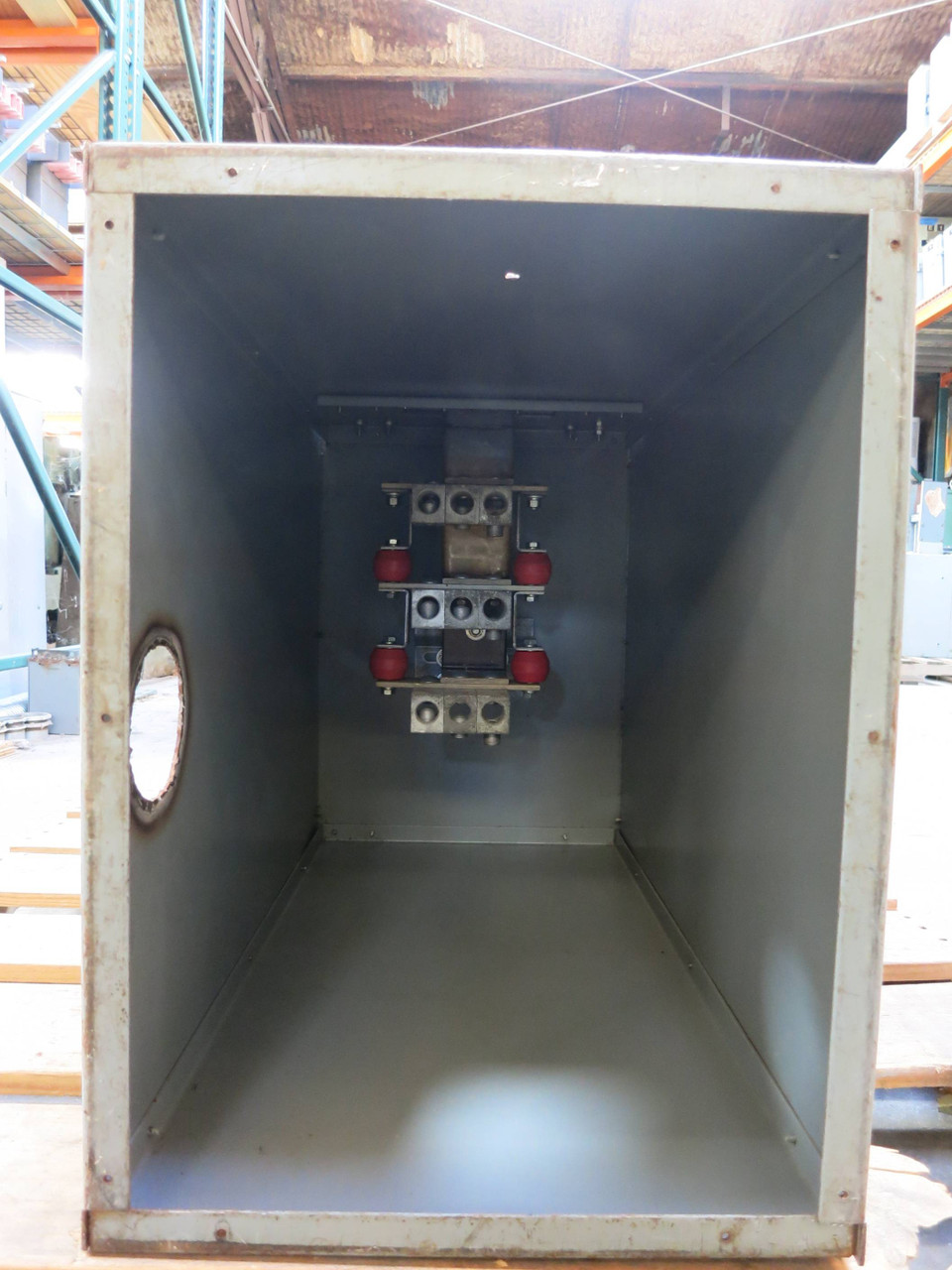 GE AC3P3A8CBB 800A 600V Armor-Clad Tap Box 3PH 3W Busway End 800 Amp Bus AFS1 (DW1407-2)