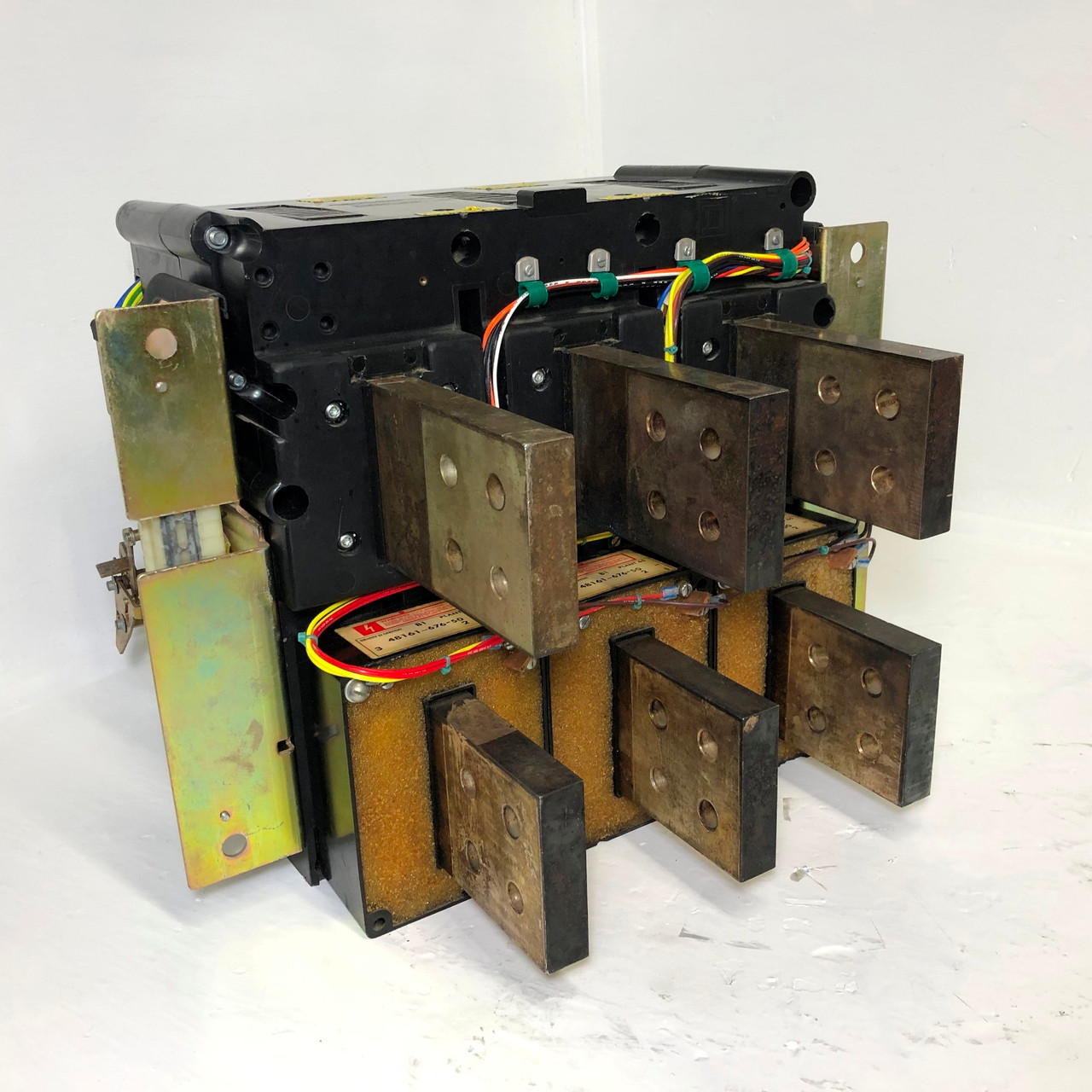 はなちゃん　Ampeg SCR-DI SCR-DI - ペダル・シリーズ - Ampeg Japan
