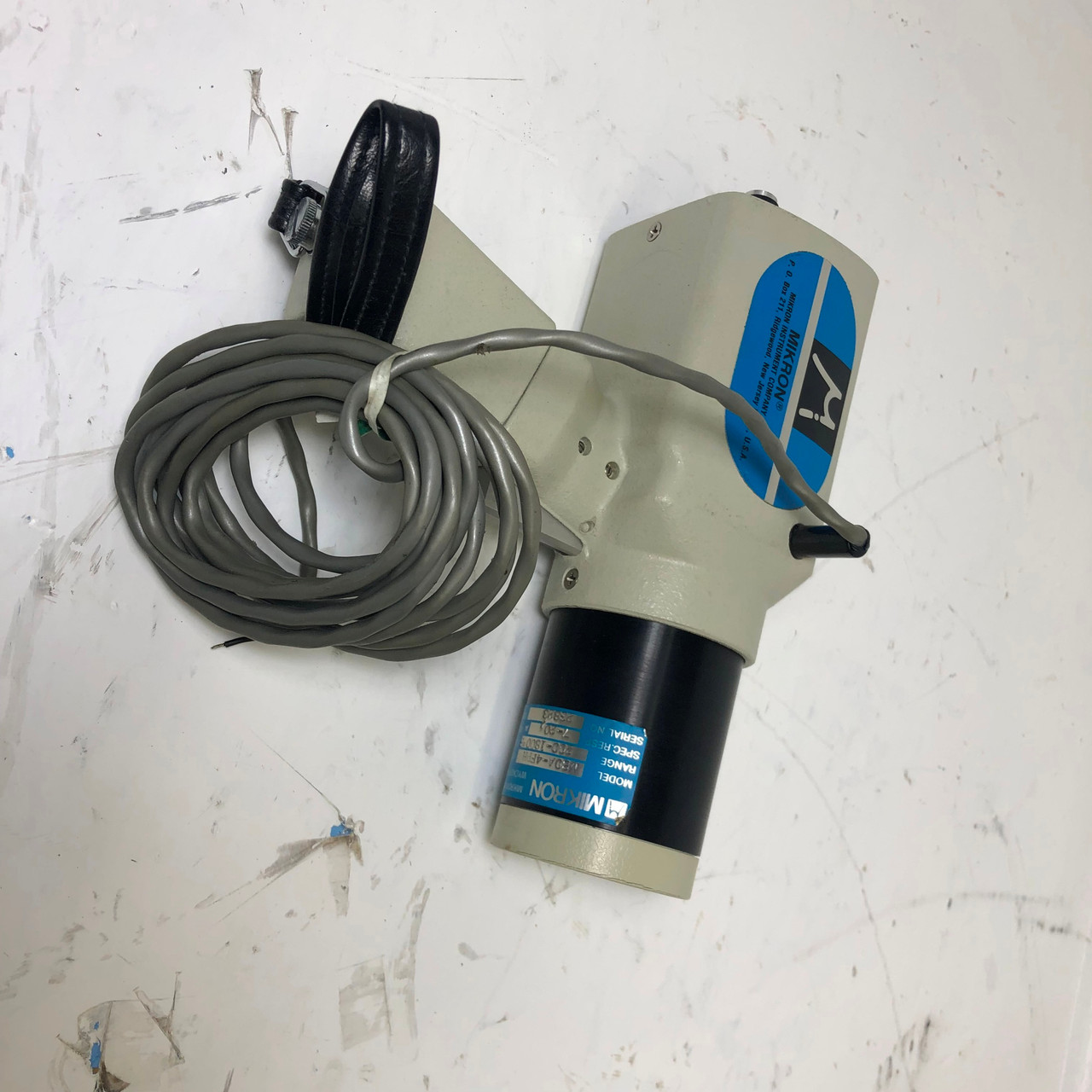 Mikron M80A-4FPH Infrared Thermometer 80 Series 200-1800 Range 30:1 M80A-4FPH (EM3397-1)