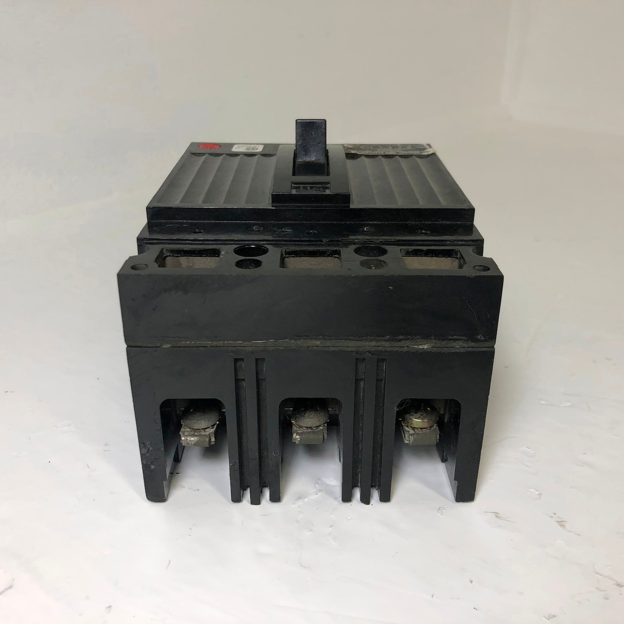 GE TEC36007S 7A Mag-Break Circuit Breaker 480/600V 3 Pole 7 Amp General Electric (EM3437-20)
