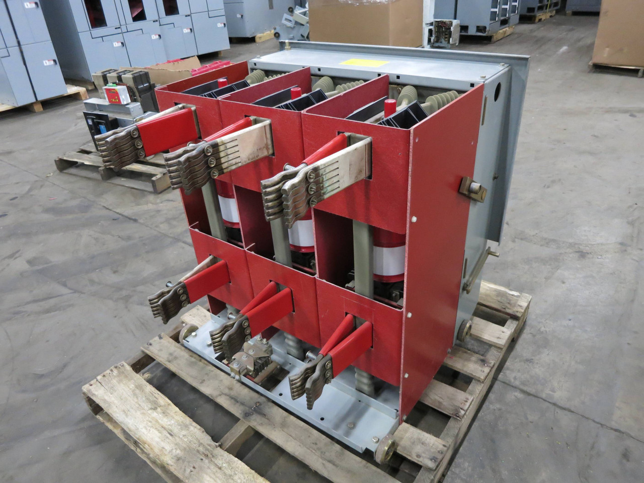 Powell 15PV1000-0 3000A 15kV 125DC Powl-Vac Vacuum Breaker PowlVac GE 3000 Amp (DW1458-1)