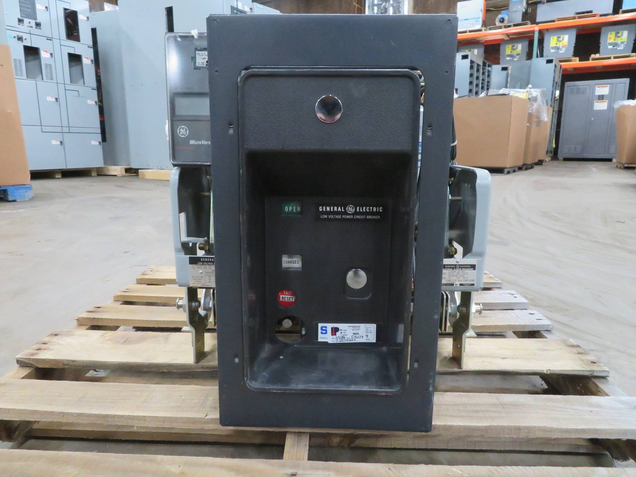 GE AKR-9D-50 1600 Amp Air Breaker EO DO LSI MVT Plus TT20LSI 1600A Rating Plug (NP2272-11)