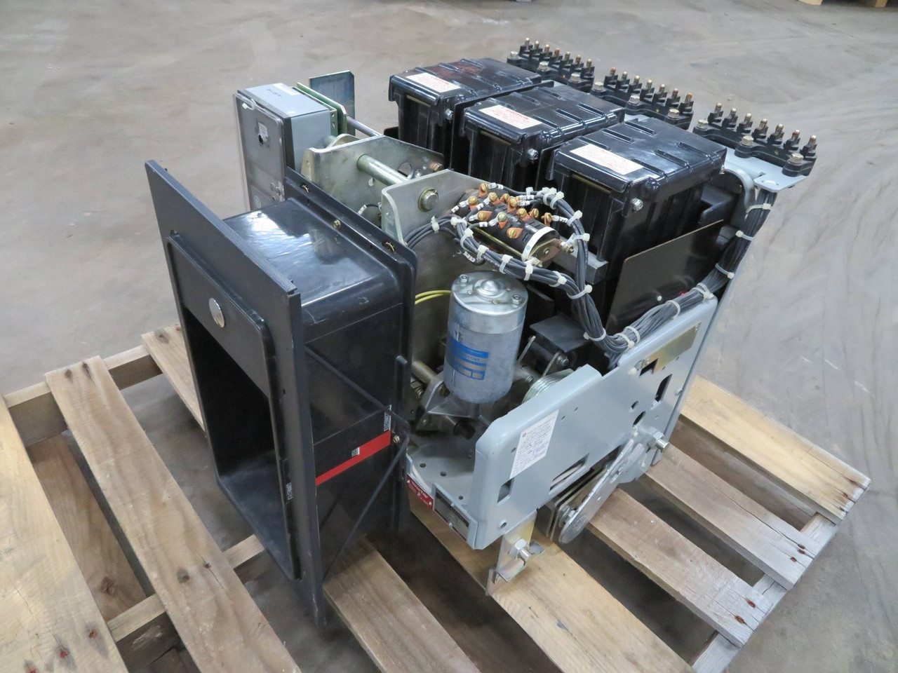 GE AKR-9D-50 1600 Amp Air Breaker EO DO LSI MVT Plus TT20LSI 1600A Rating Plug (NP2272-11)