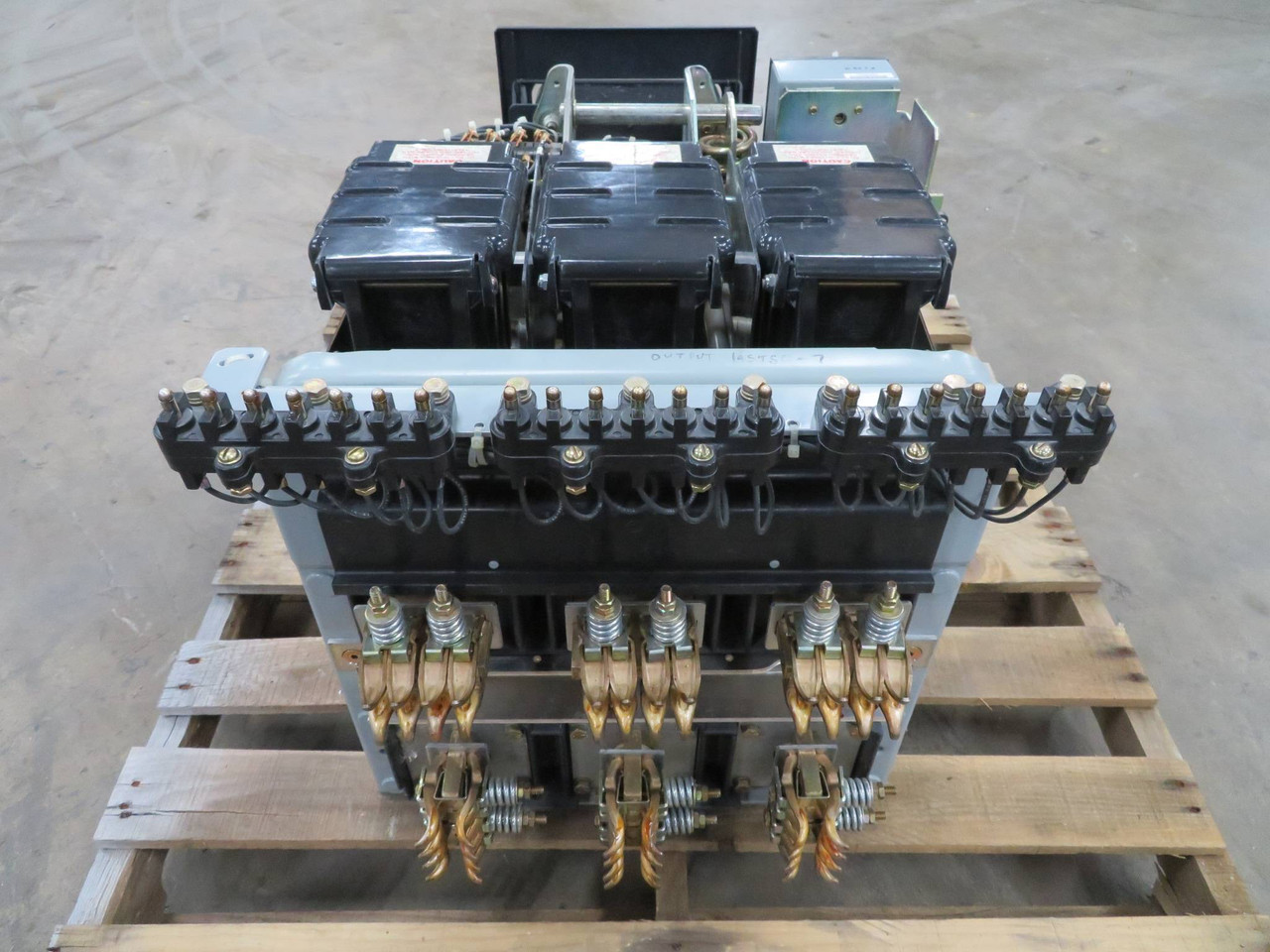 GE AKR-9D-50 1600 Amp Air Breaker EO DO LSI MVT Plus TT20LSI 1600A Rating Plug (NP2272-11)