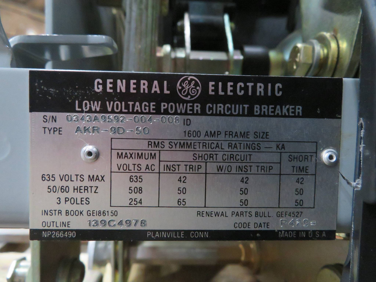 GE AKR-9D-50 1600 Amp Air Breaker MO DO LSI MVT Plus TT20LSI 1600A Rating Plug (NP2273-3)