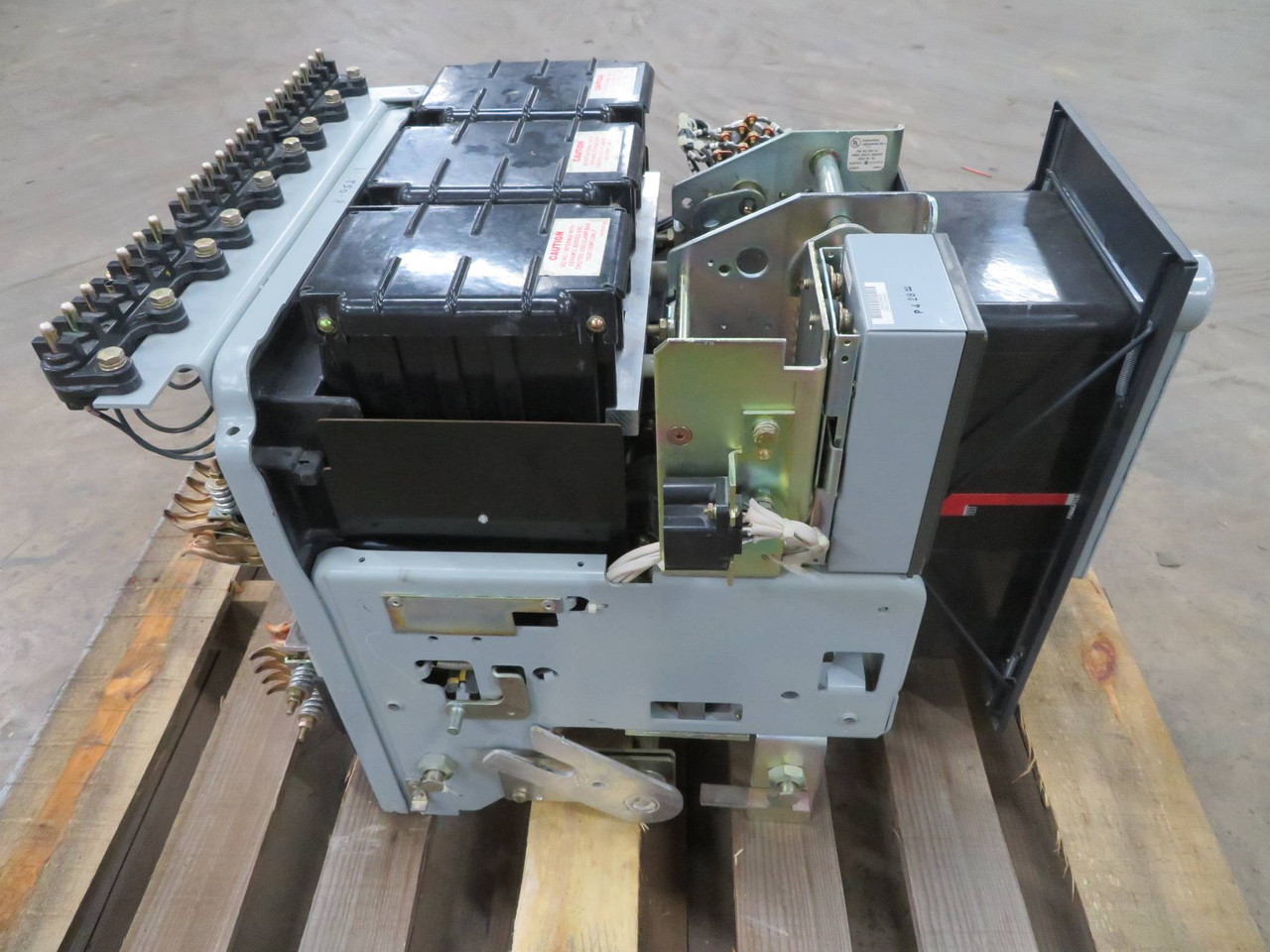 GE AKR-9D-50 1600 Amp Air Breaker MO DO LSI MVT Plus TT20LSI 1600A Rating Plug (NP2273-3)