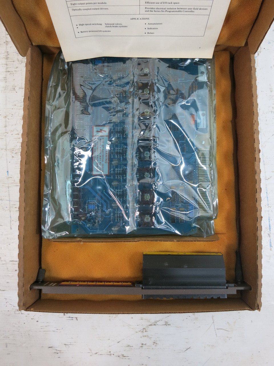 GE Fanuc Series 6 IC600-BF924A 120V DC Output Module PLC IC600BF924A New (TK4891-2)