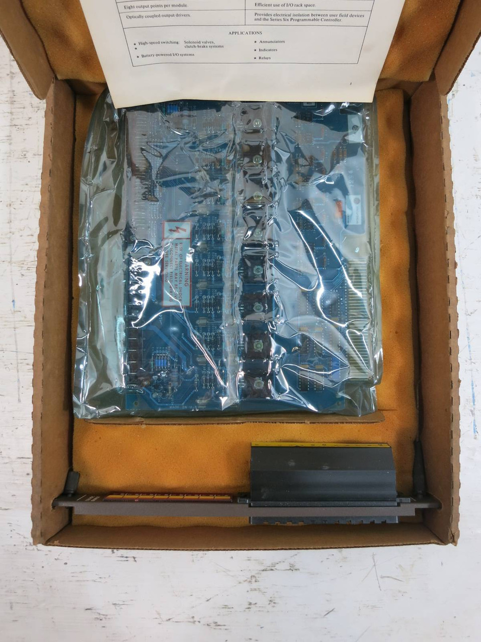 GE Fanuc Series 6 IC600-BF924A 120V DC Output Module PLC IC600BF924A New (TK4891-2)