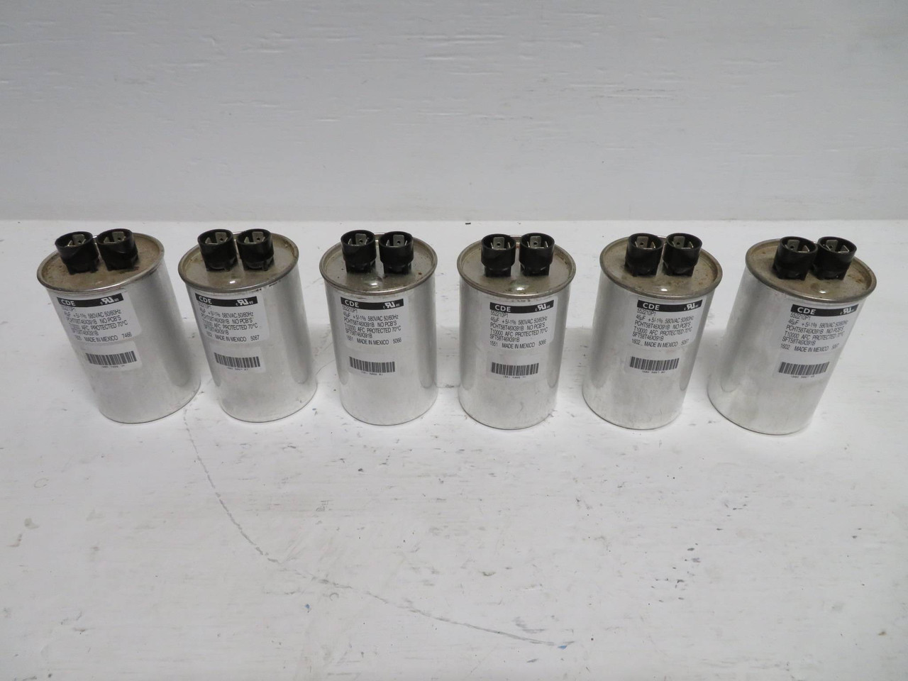 Image of Lot of 6 CDE 552210P1 Capacitor PCHT58T46X391B 46 MF 580 VAC AFC 50/60 Hz