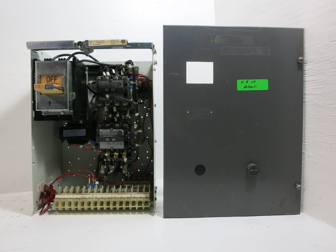 Westinghouse Type W Size 1 FVR Reversing Starter 7 Amp Breaker 18" MCC Bucket (TK4934-3)