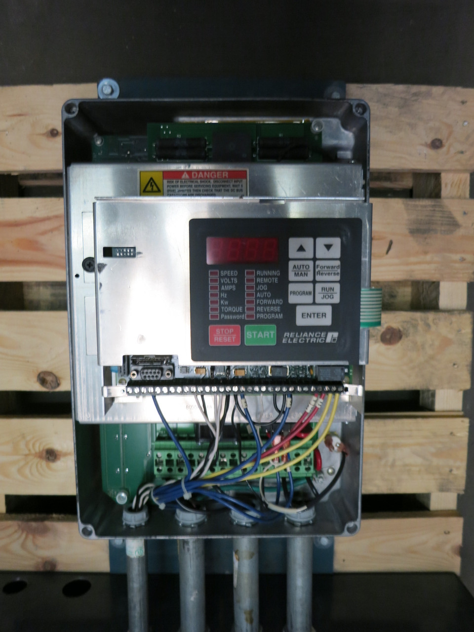 Reliance Electric 25G4260 VTAC7 GV3000/SE 25HP HVAC Drive 25 HP 25H4160 460V 37A (DW1476-1)