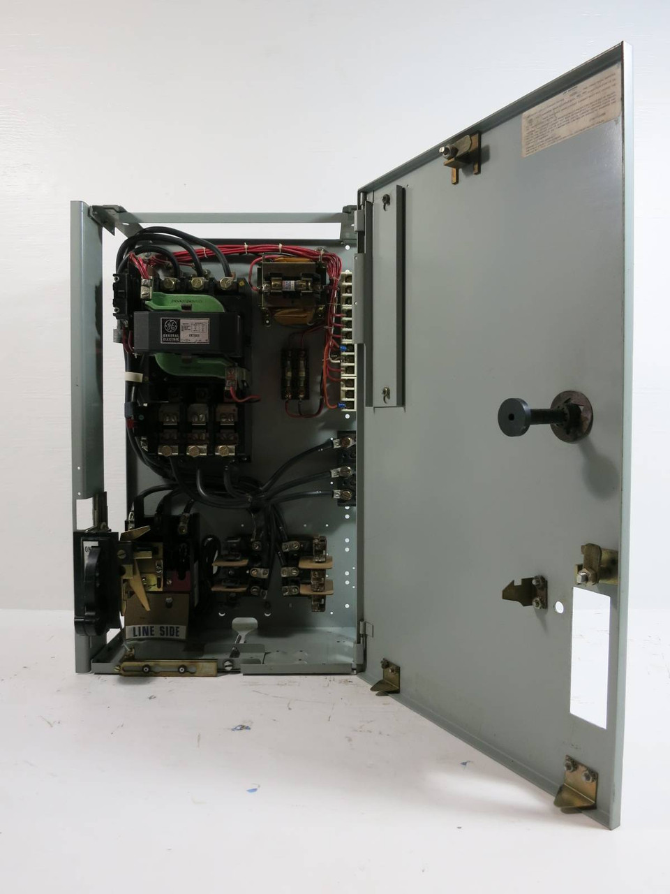 General Electric GE 8000 Size 3 Starter 60 Amp Fusible 24" MCC Bucket w/ Door (TK4940-1)