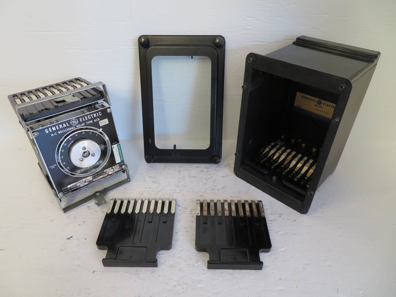 Image of General Electric A-C Reclosing Relay 0156A2859 Type ACR GE 120V 12ACR AC