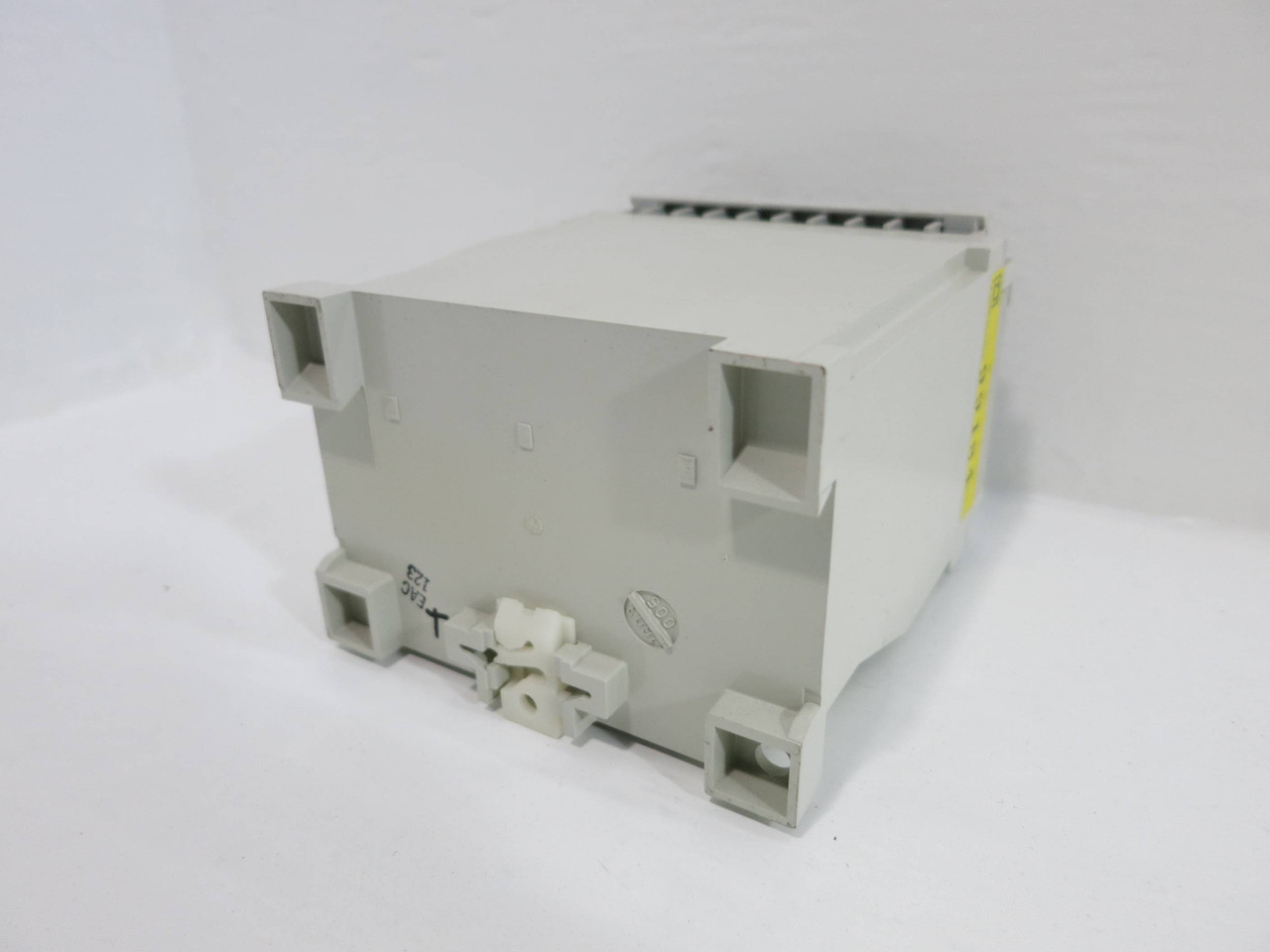 Square D RIM32 Restraint Interface Module Circuit Breaker Accessory RIM-32 (DW1482-2)