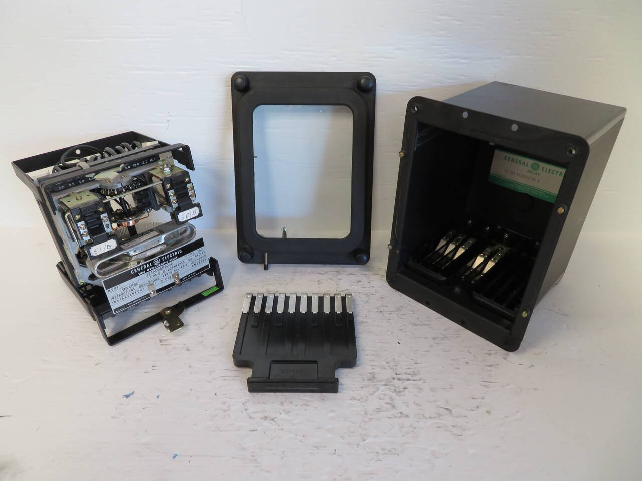 Image of General Electric 12IAC51B804A Time Overcurrent Relay Inverse GE IAC 12IAC 51B04A