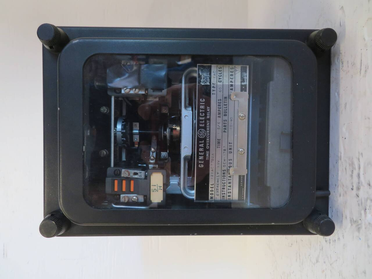 General Electric 12IAC77B2A Time Overcurrent Relay Extremely Inverse GE IAC 60 (NP2319-1)