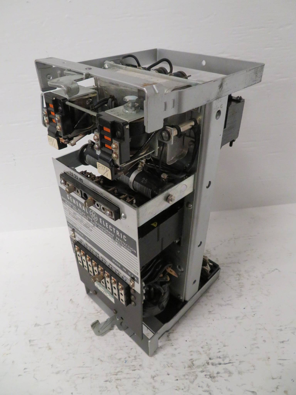 GE 12BDD15A15A Differential Relay Transformer Protection Harmonic Restraint BDD (NP2325-4)