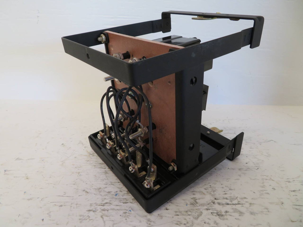 General Electric 12HGA14AT9 Auxiliary Relay Type HGA GE Volt DC GEF-2623 (NP2326-1)