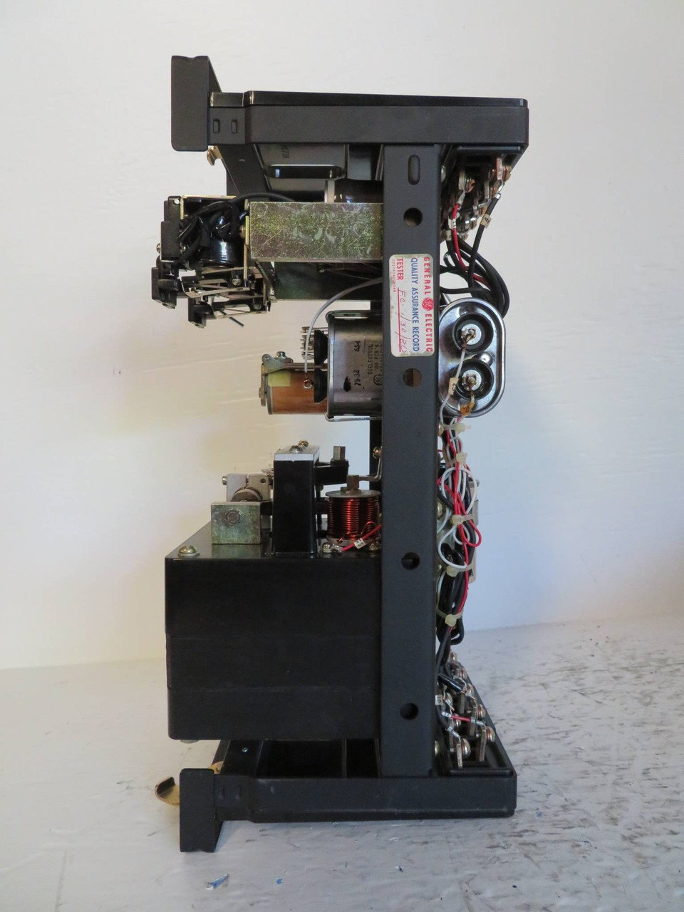 General Electric 12CHC21A1A Fault Detector Relay GE CHC 12CHC 21A1A 2 Amp (NP2334-1)