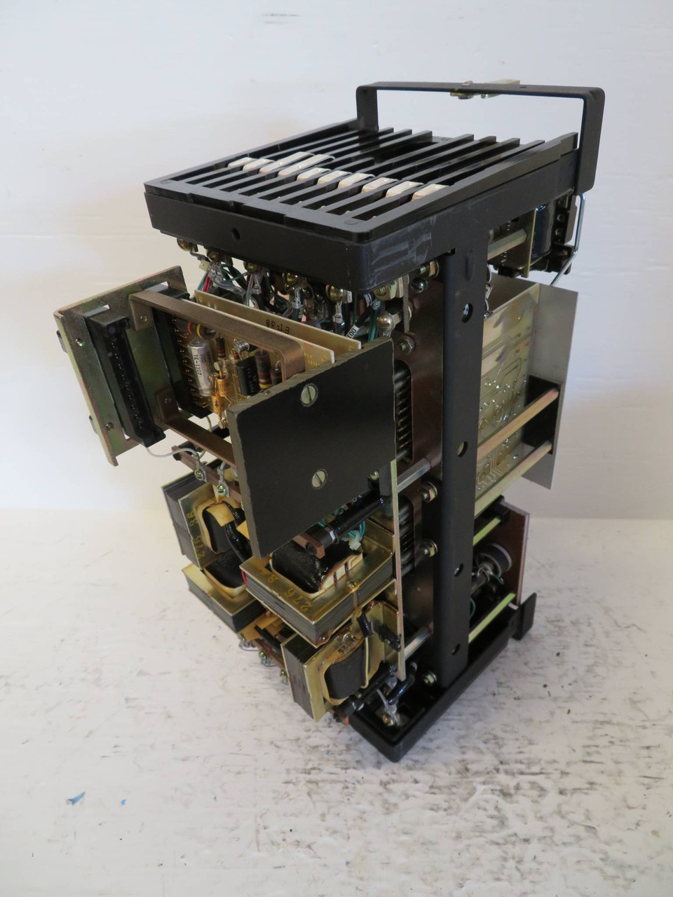 General Electric 12SBC23A1D Static Breaker Backup Relay 10 Amp Type SBC 125 GE (NP2350-1)