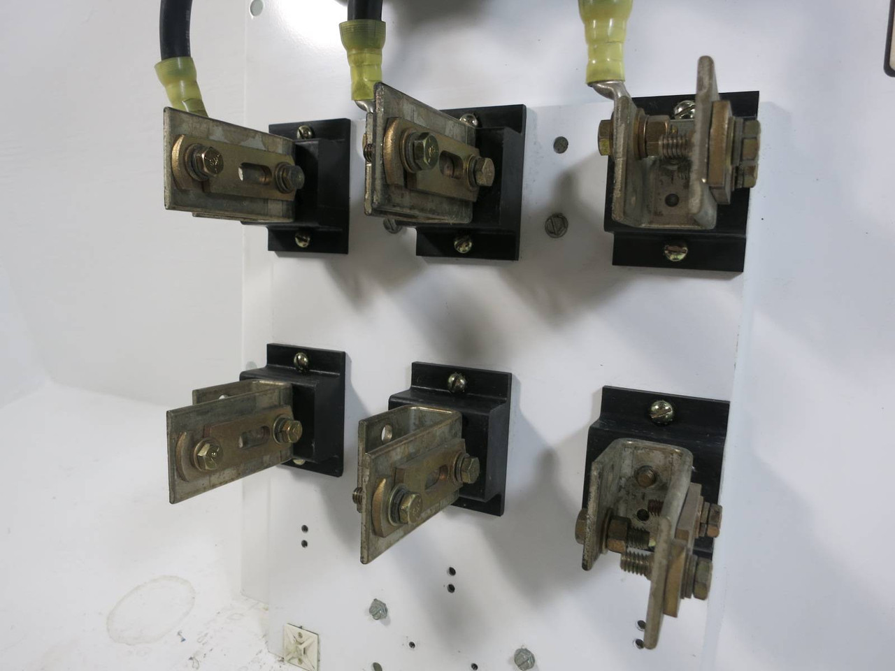 Siemens Tiastar Furnas 89 600 Amp Main Fusible Feeder MCC MCCB Bucket 600A Fused (TK4973-1)