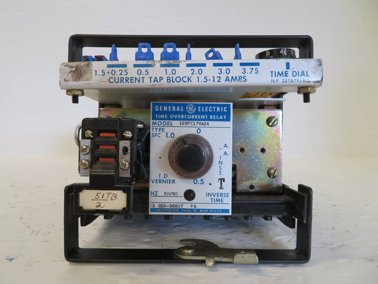 General Electric 12SFC178A2A Time Overcurrent Relay GE SFC 1.0 60 Hz (NP2368-3)