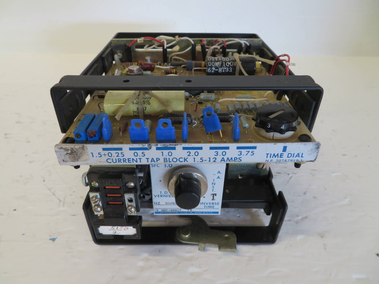General Electric 12SFC178A2A Time Overcurrent Relay GE SFC 1.0 60 Hz (NP2368-3)