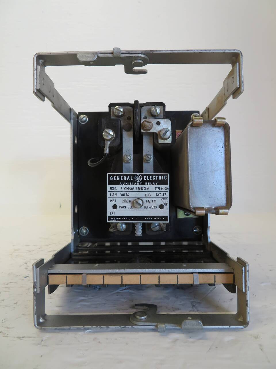3rd Image of NP2373
