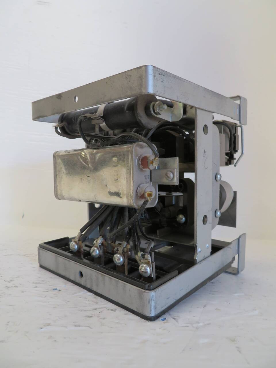 General Electric 12IAC77B1A Time Overcurrent Relay Extremely Inverse GE IAC 60 a (NP2375-11)