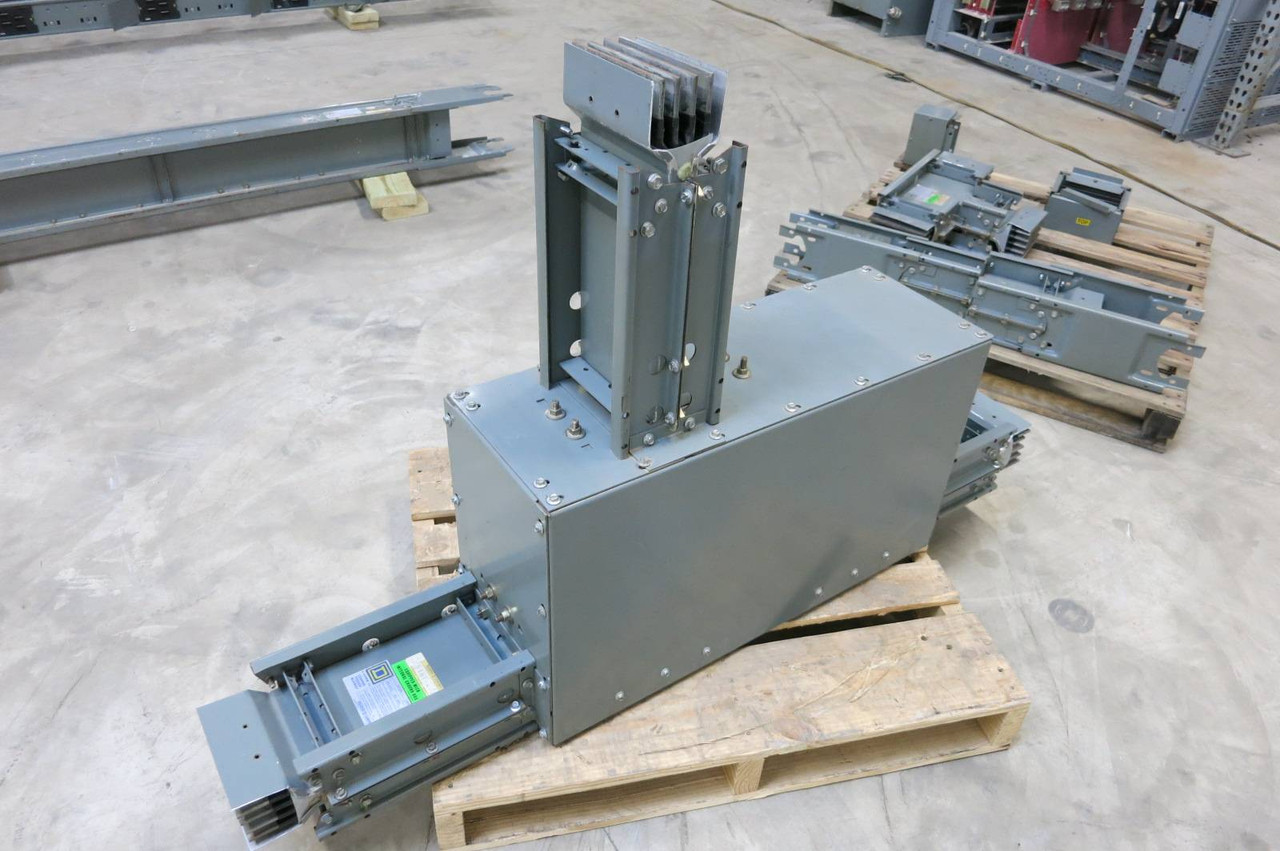 Image of Square D CF2520G92TEA 2000 Amp "T" Junction I-Line II Copper Feeder Busway 3P4W