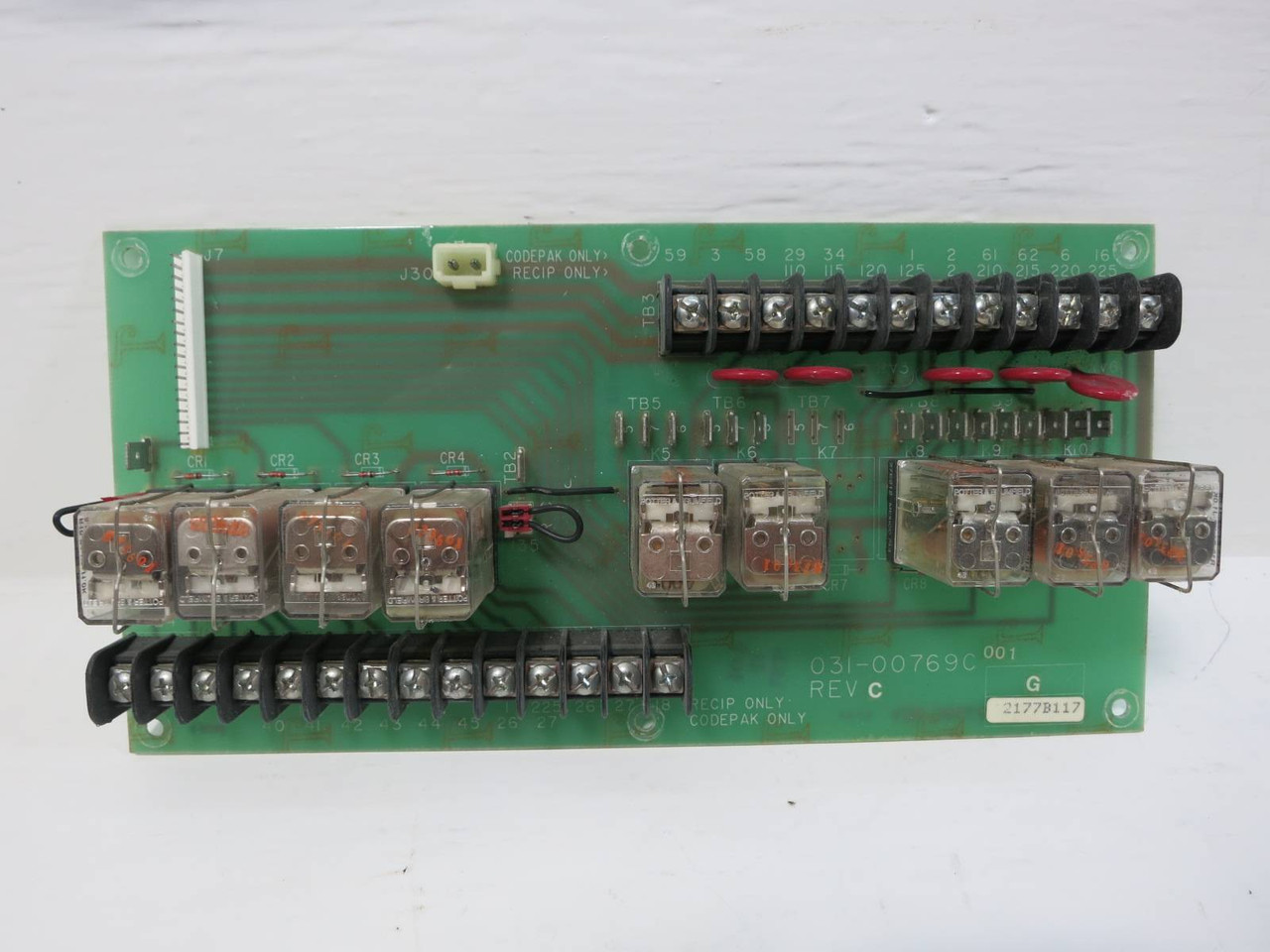York 031-00769C Rev. C Chiller Control Relay Board Card PLC (TK5036-1)