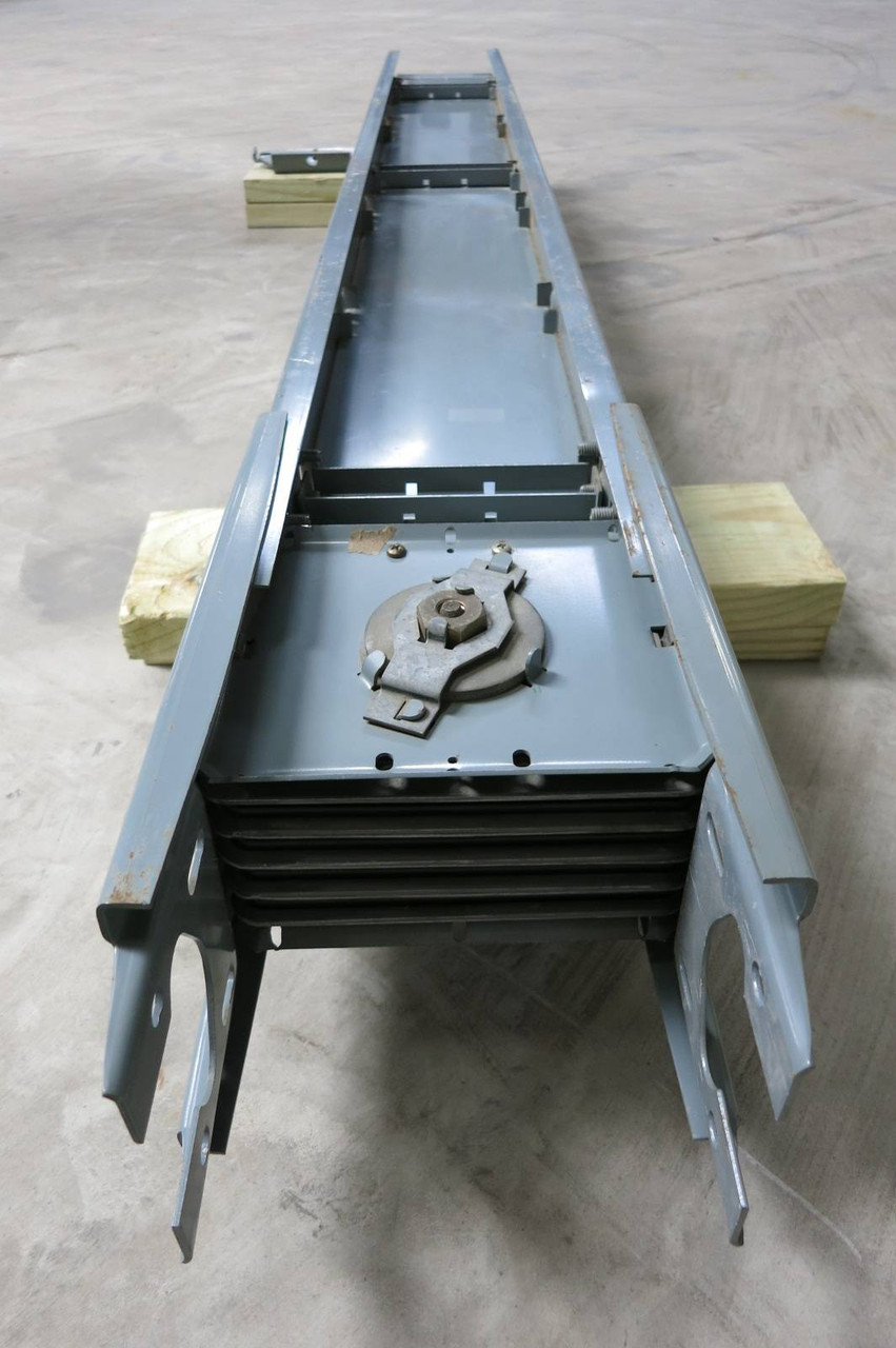 Square D CP2520G66 2000 Amp I-Line II Copper Feeder Busway 3P4W 6' CP2520G6ST (PM2949-1)