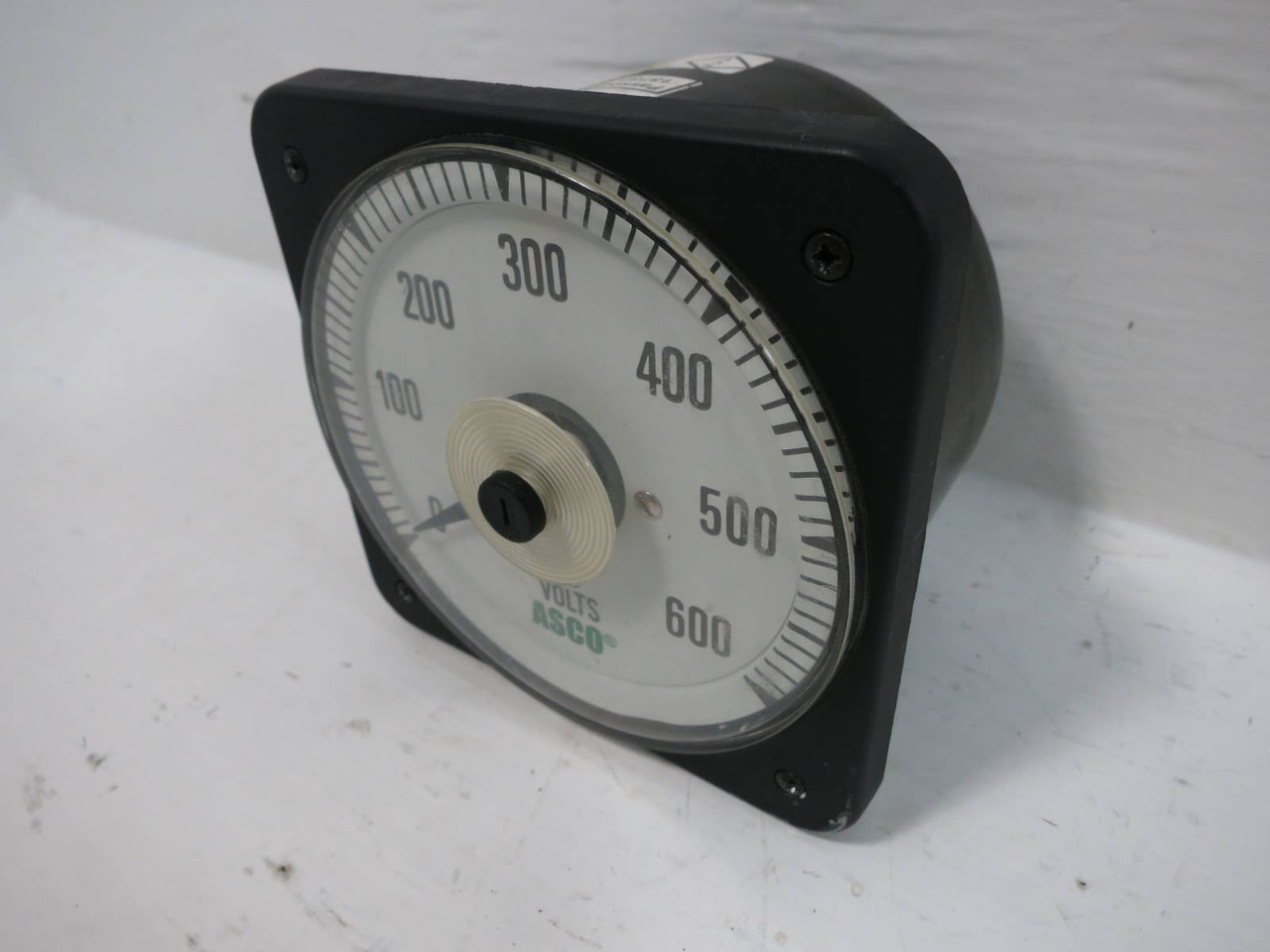 Asco 491942-028 BLS-077 0/600 AC Volts Meter 261 VAC (TK5080-3)