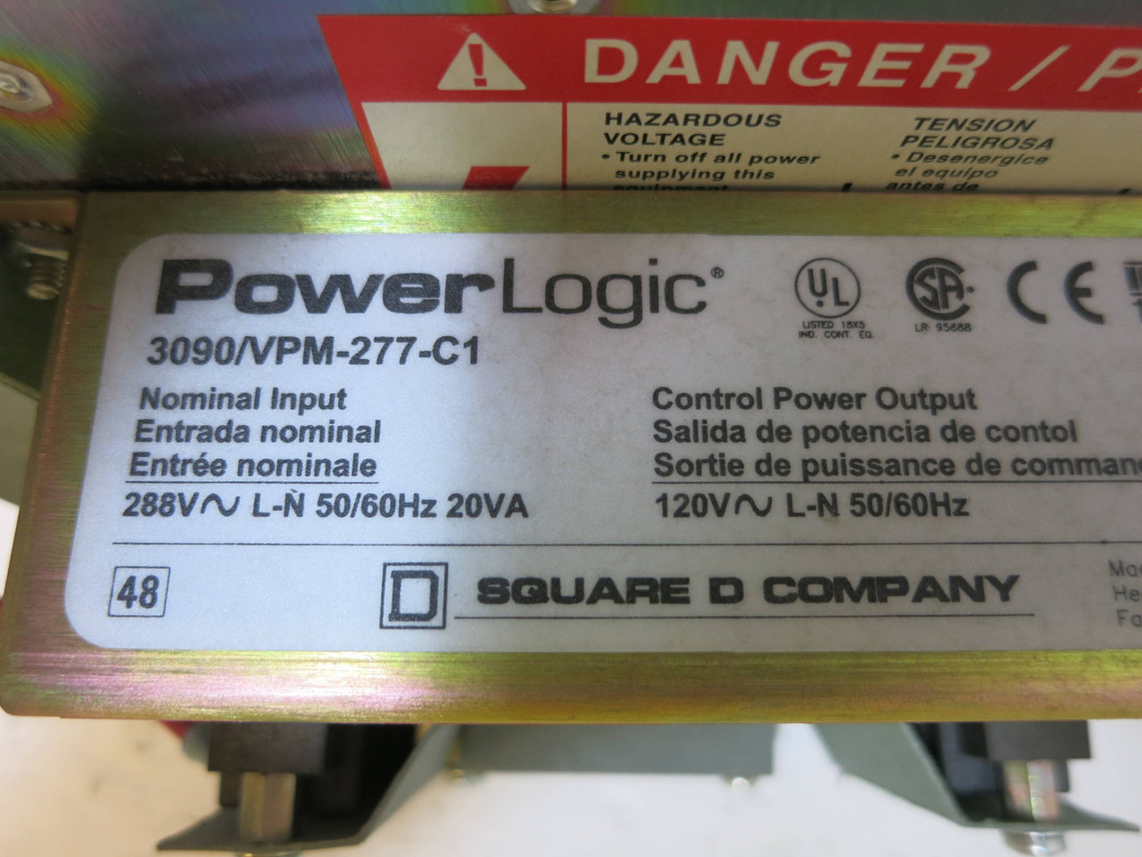 Square D PowerLogic 3020-CM-2250 Circuit Monitor w/ 3090-VPM-277-C1 Power Module (DW1538-11)