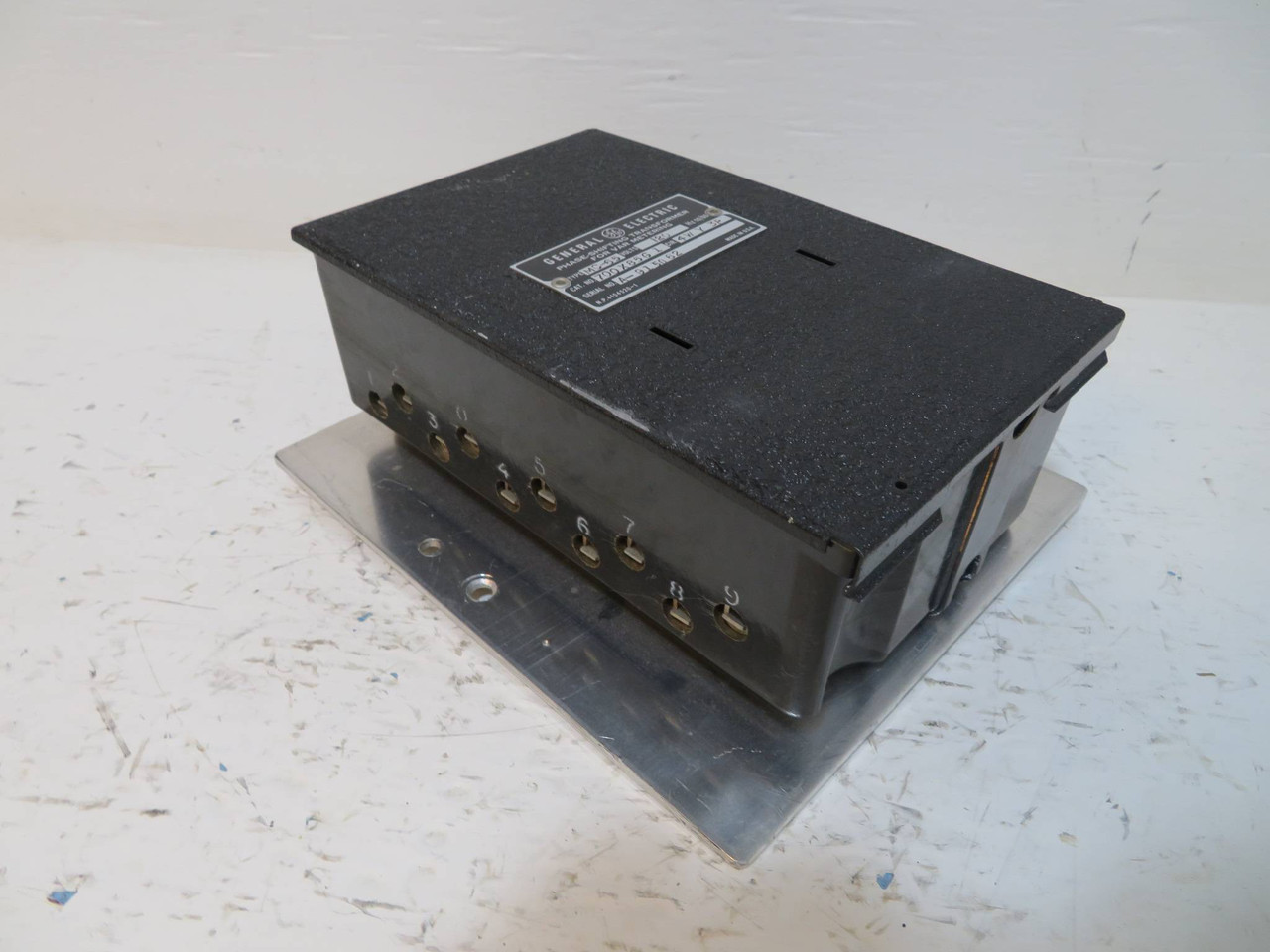 Image of General Electric MC-65 Phase-Shifting Transformer 700X85G1 120V 4W Y 3P GE