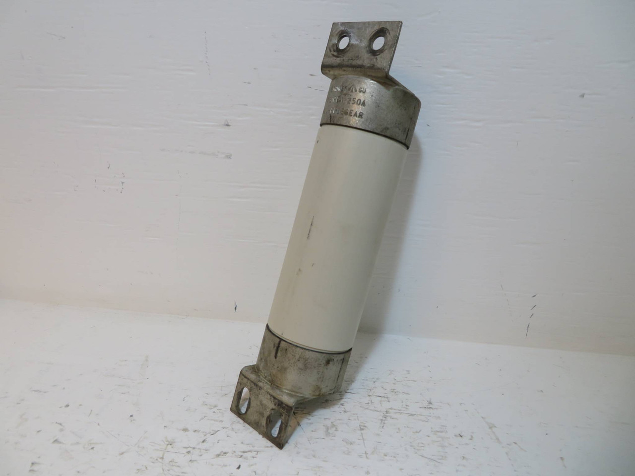 GEC-Fusegear K81PEX 250A Fuse 3.6 kV-45 kA IN-250A-I3-710A 250 Amp 3600V (NP2436-3)
