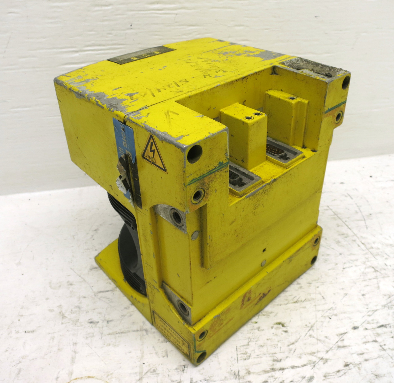 SICK Optic AG PLS101-112 Proximity Laser Safety Scanner Light Sensor PLS101112 (TK5204-2)
