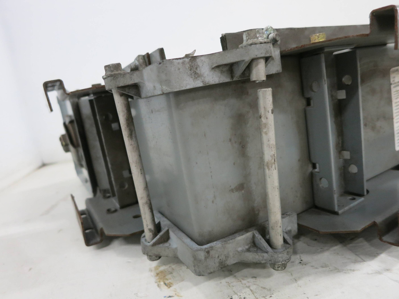 Square D CF2512G34LES23B11 1200 Amp Elbow I-Line II Copper Busway 3P4W 1200A 600 (DW1590-1)