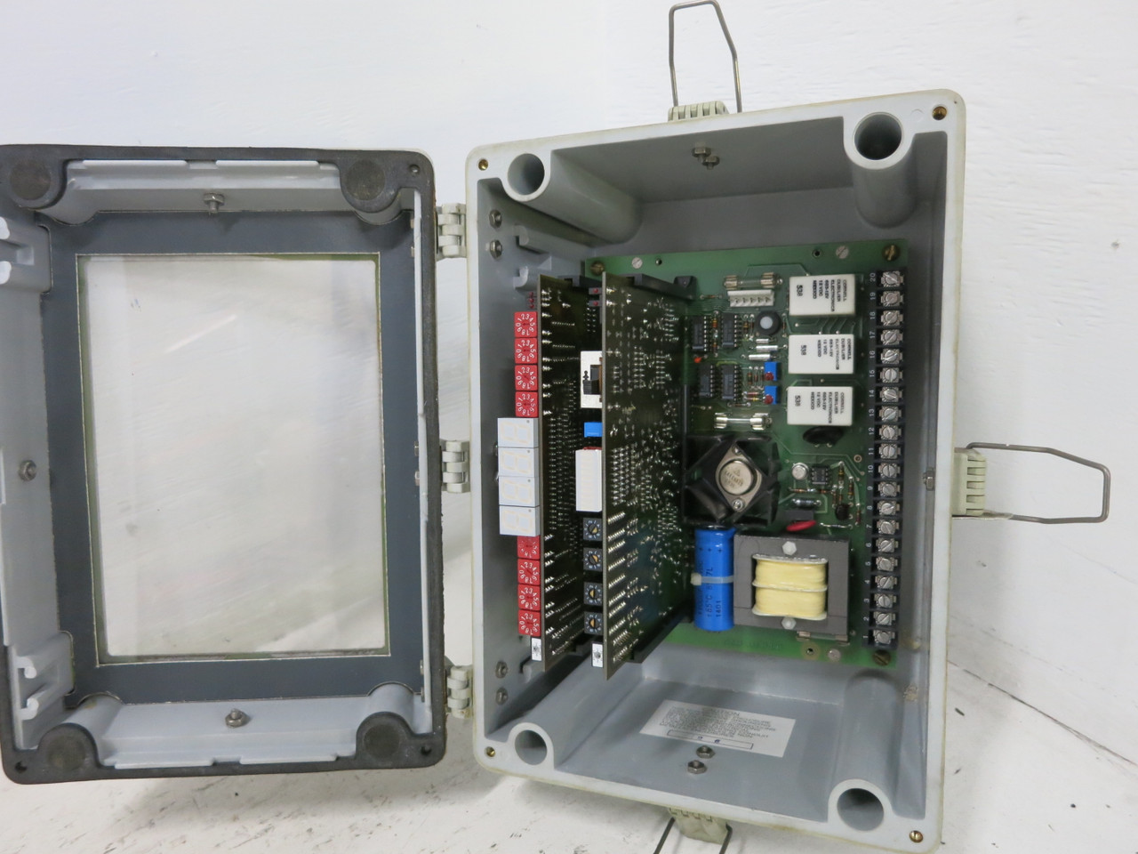 Image of IRIS M502 + A513 + D504 Flame Monitoring Control Boards in Nema 4 / 4x Enclosure