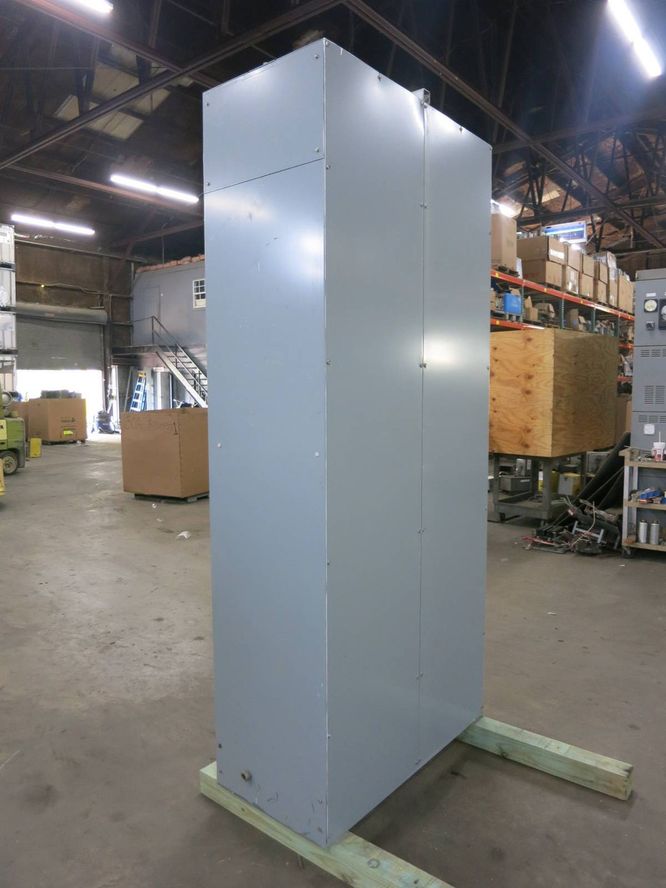 Furnas System 89 2x Motor Control Center Sections 800A / 300A Main Lug Siemens (TK5217-1)