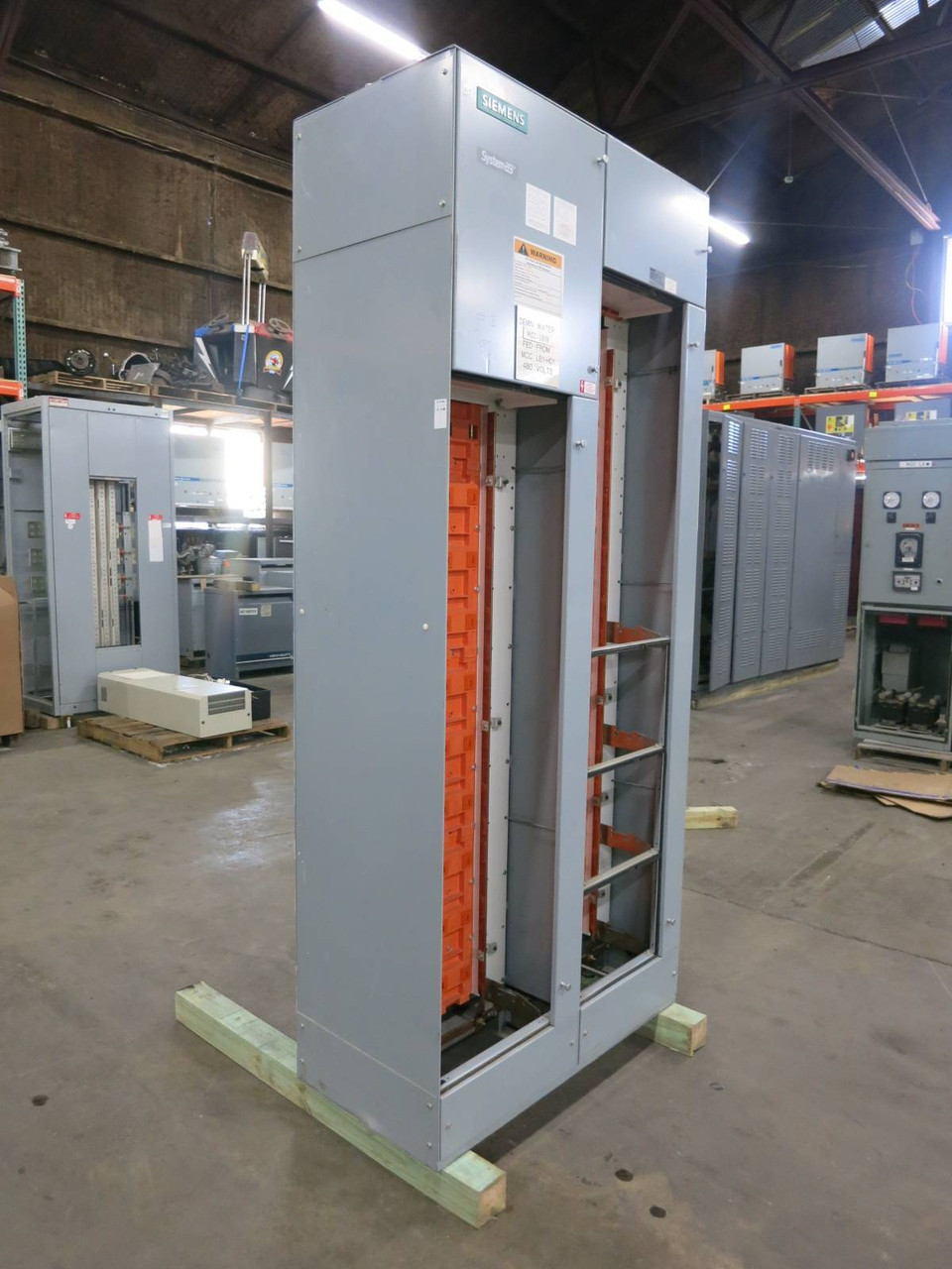Furnas System 89 2x Motor Control Center Sections 800A / 300A Main Lug Siemens (TK5217-1)