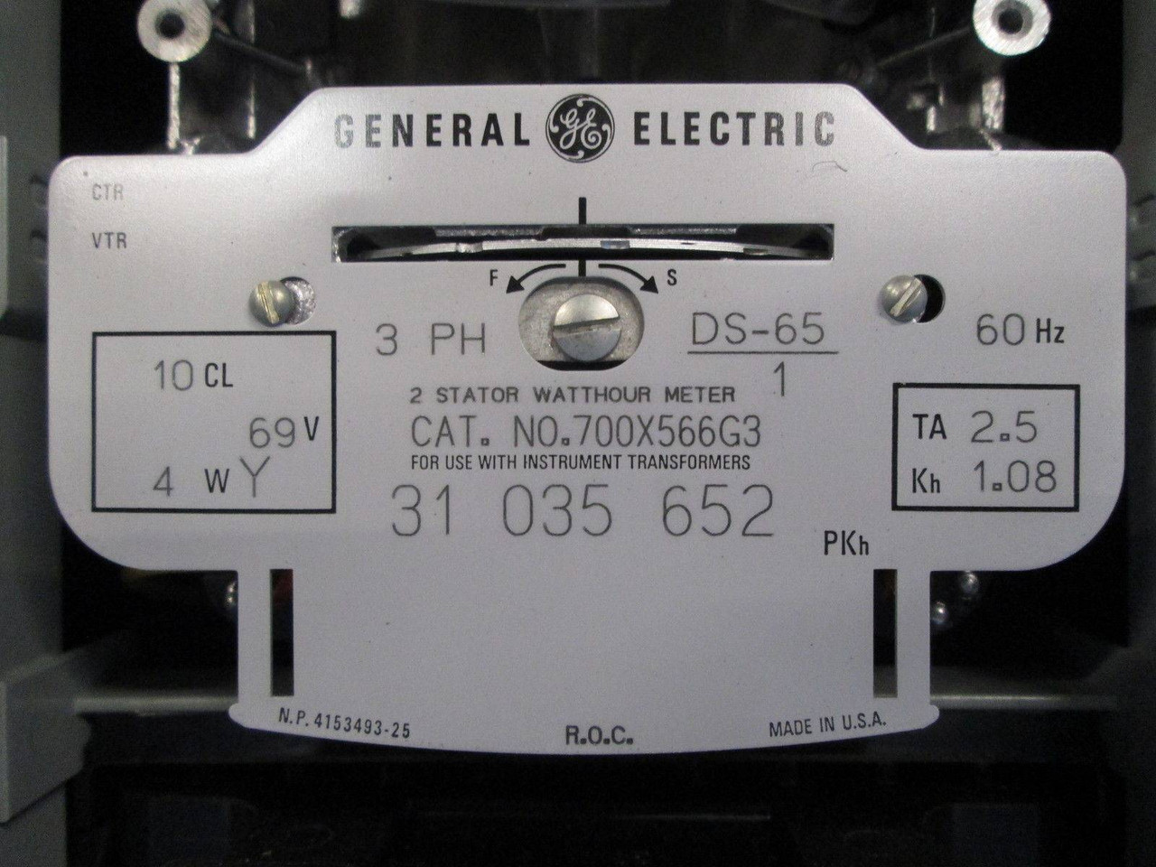 General Electric 700X556G3 2 Stator Watthour Meter 3 PH DS-65 Relay GE Watt Hour (EBI2055-2)