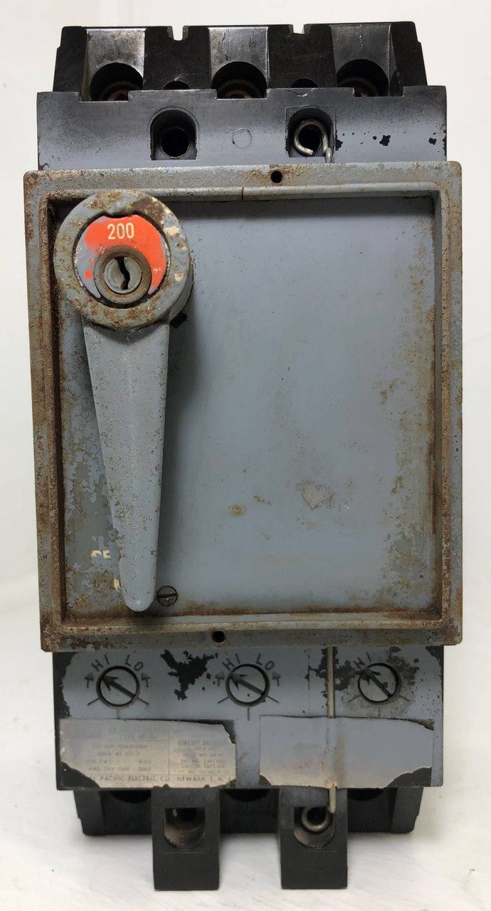 FPE NFJ631200R 200A AB Circuit Breaker w/ Handle NFJ-R 600V 3P 200 Amp bad label (EM3712-2)