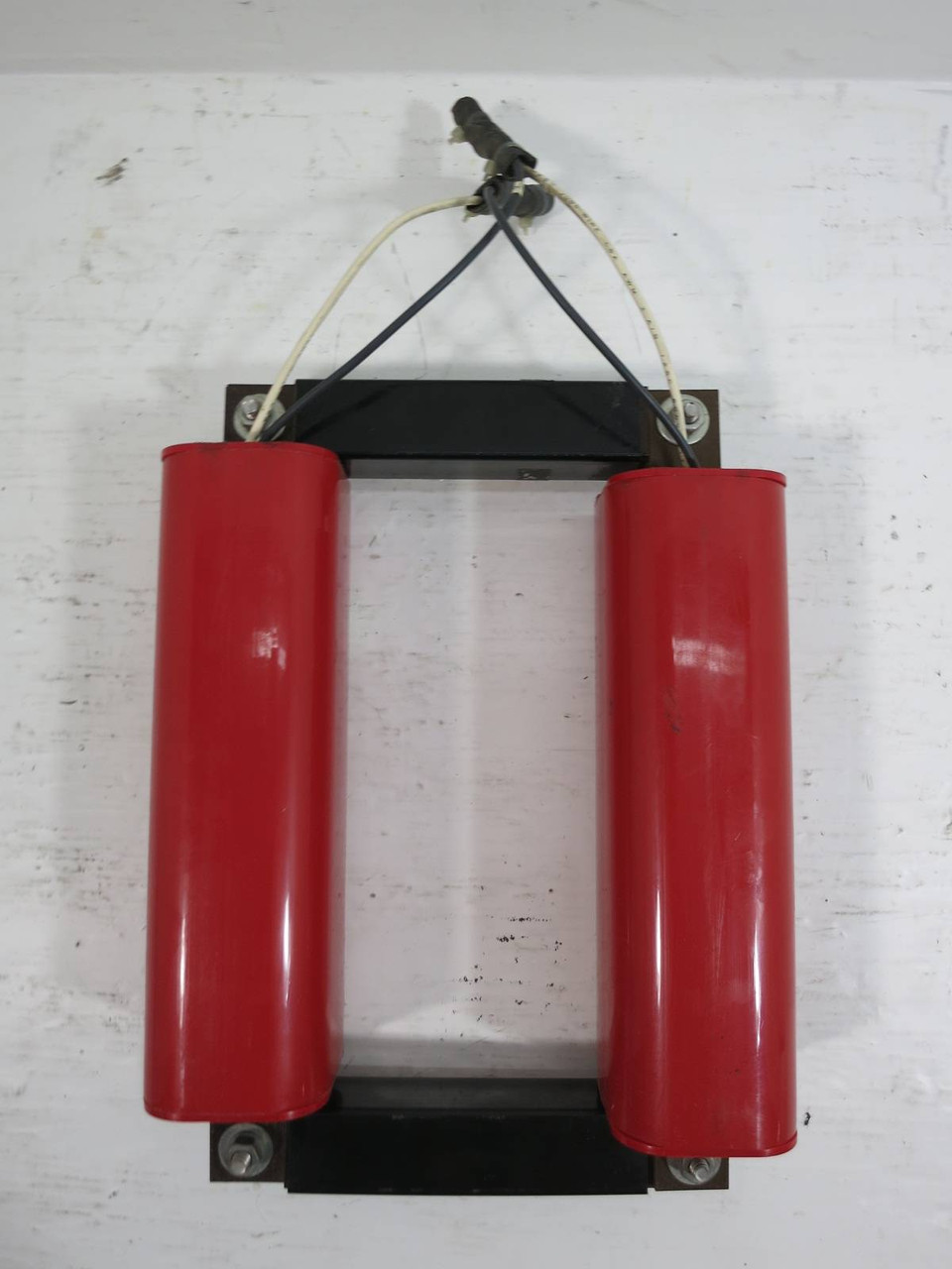 Square D 270R-302 CT Current Transformer Ratio 3000:5 10KV 3000:5A (TK5285-1)