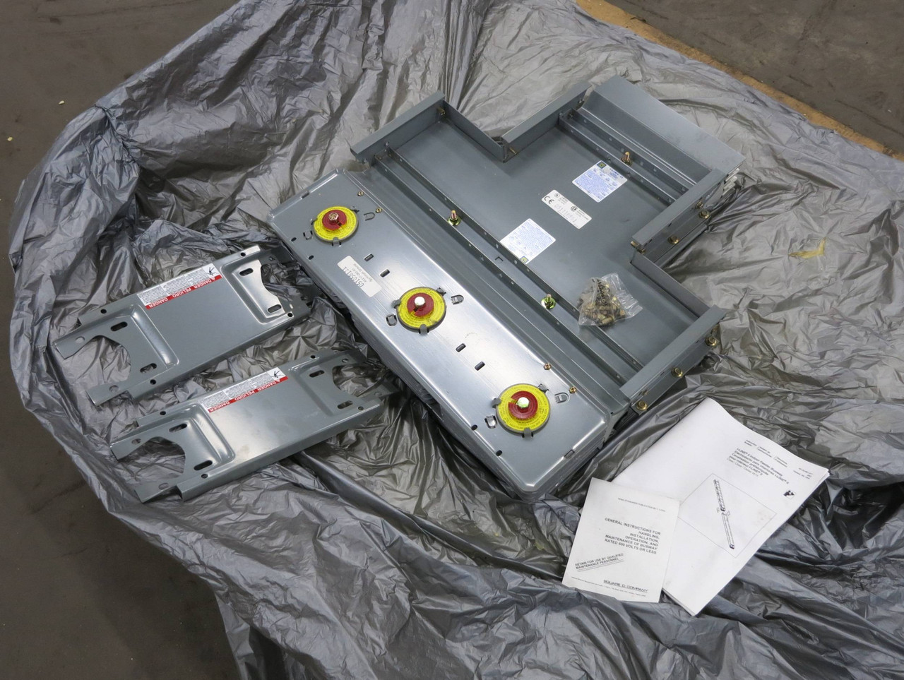 NEW Square D AF2540GR20 4000 to 2000 Amp Reducer I-Line II Feeder Busway 3Ph 4W (DW1684-1)