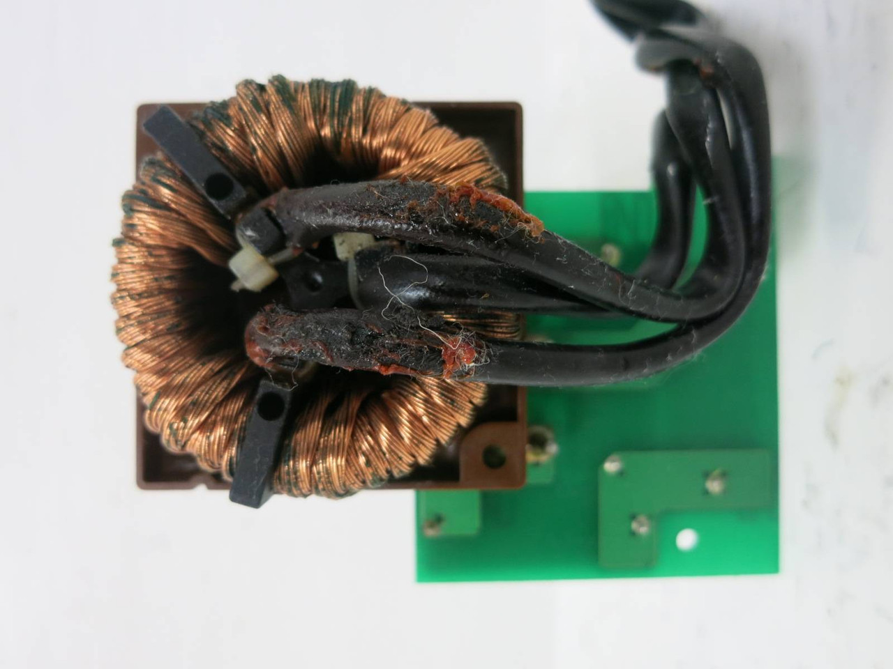 Toshiba P6581786P905 VFS7 Drive VF7E-1821 Circuit Board PLC Card (TK5335-13)